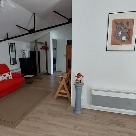 Gite Amanala Poitou Saint-Genest-d'Ambiere ภายนอก รูปภาพ